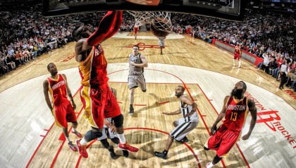 开云ios下载-“青春逐梦”青少年篮球特训营在新疆开启，点燃边远地区青训火焰